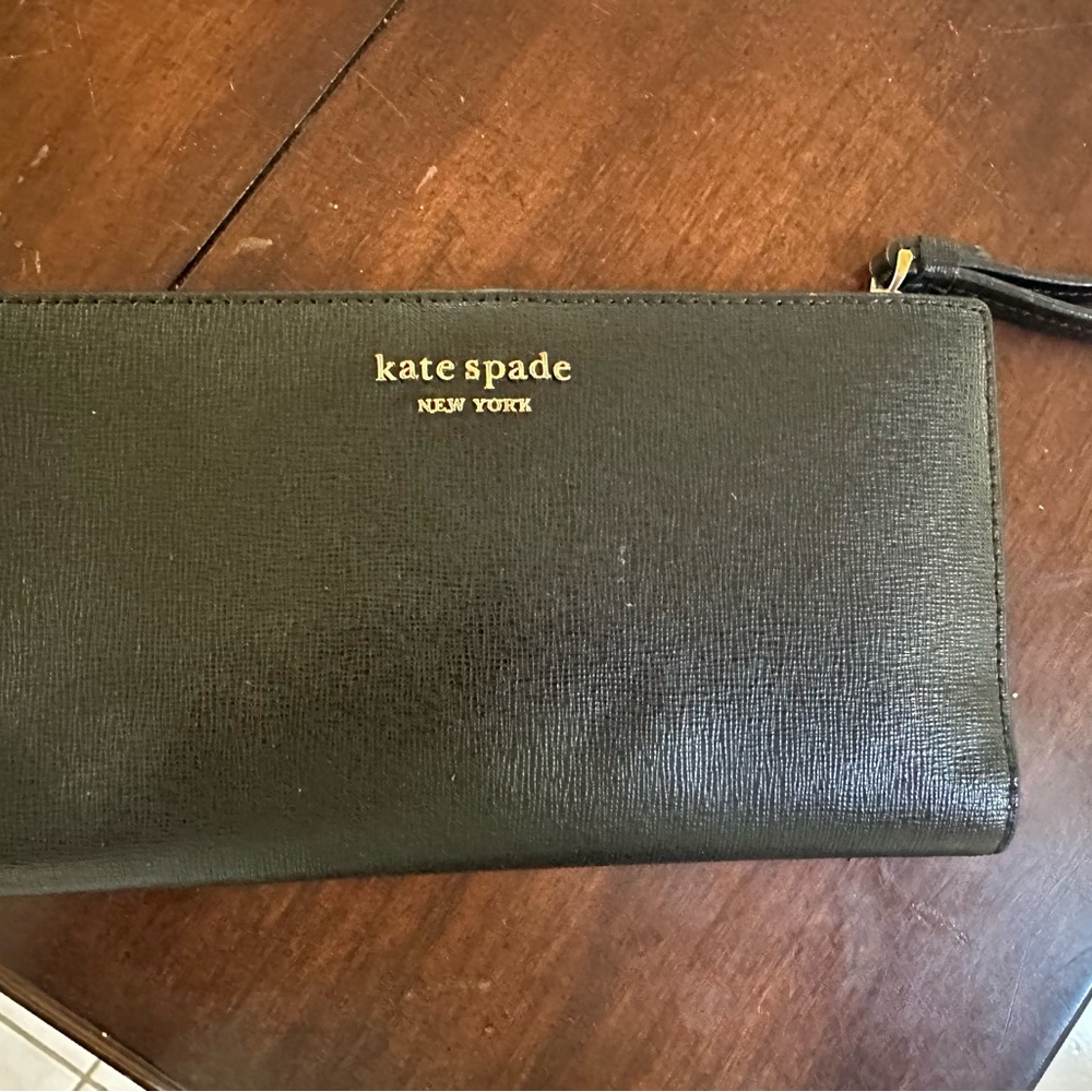 Kate Spade Black Textured Wallet